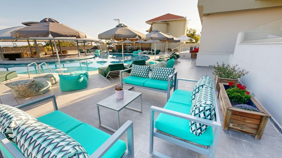 The Dome Luxury Hotel