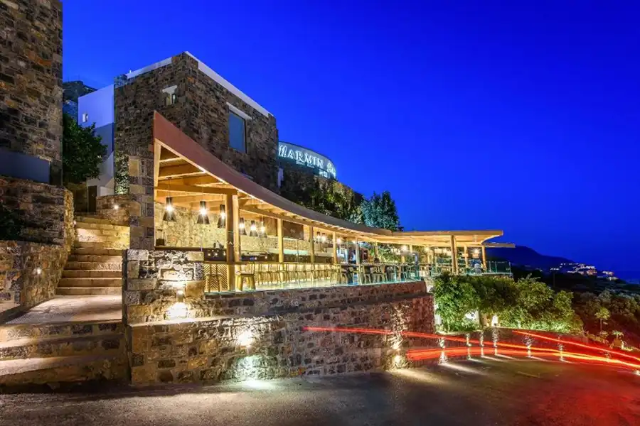 Royal Marmin Bay Boutique & Art Hotel